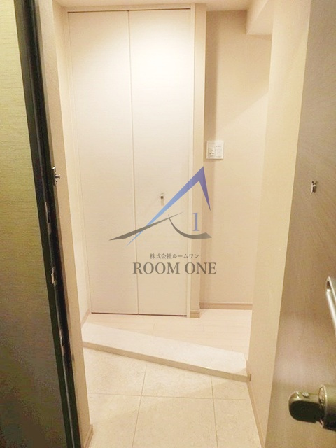 フェニックス横濱関内BAY MARKSの玄関|玄関です。