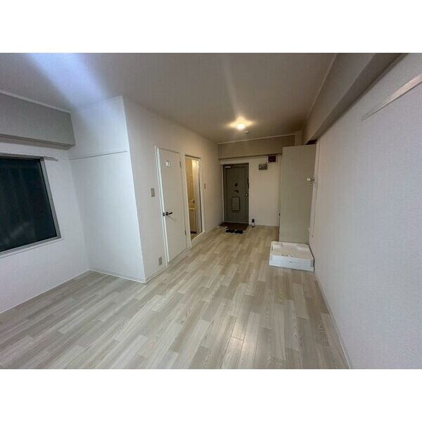 リアライズ甲南山手 東棟のロビー