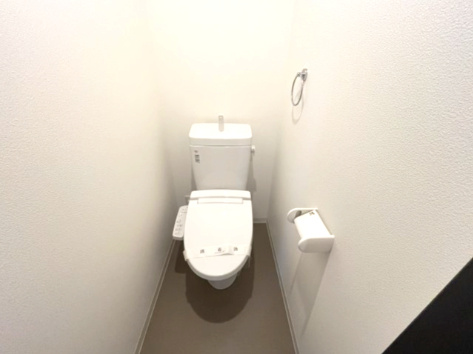 ジーメゾン守口藤田のトイレ