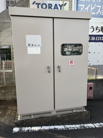 手広ビルの設備|キュービクル