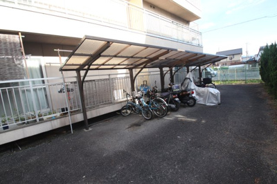 【その他共用部分】 | サンヒルズ和泉 | 駐輪場