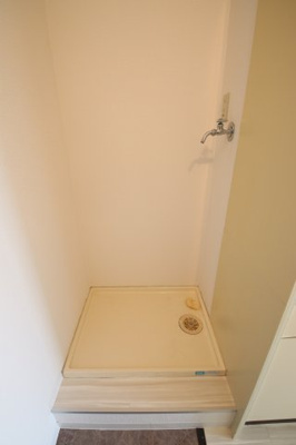 【設備】 | サンヒルズ和泉 | 室内洗濯機置き場