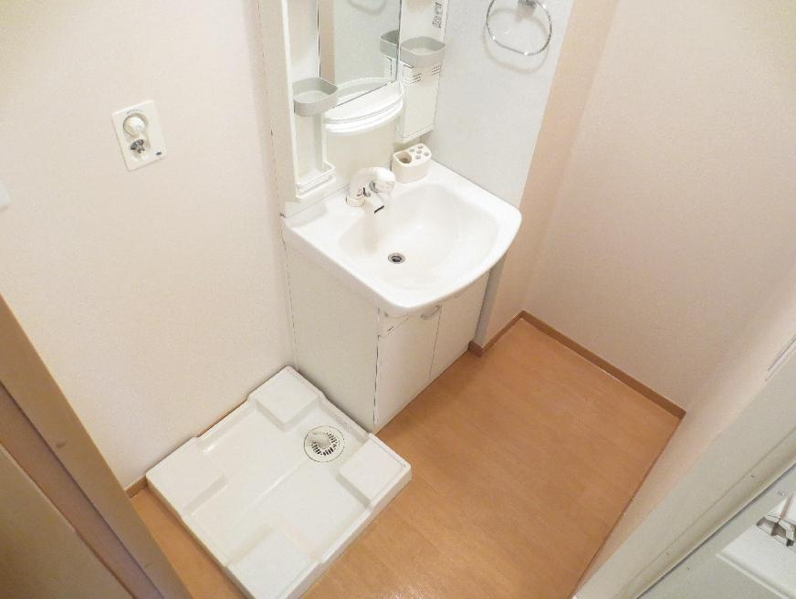 ルミエールBの洗面所