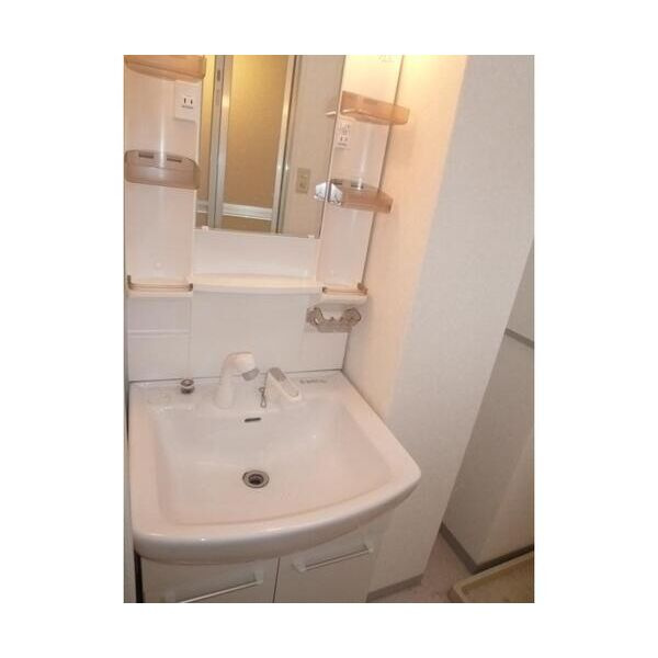 プチ・シャトーあけぼのの洗面所