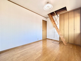 【洋室】 | 宇治市小倉町堀池　中古戸建 | 【3階洋室6帖】