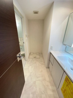 【その他共用部分】 | なかもずアイランズ | 共用スペースにソファーがあり、コミュニケーションのとれる空間です。