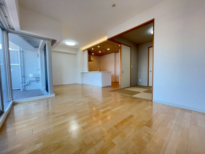 【居間・リビング】 | なかもずアイランズ | LDK16.2帖、広々した空間