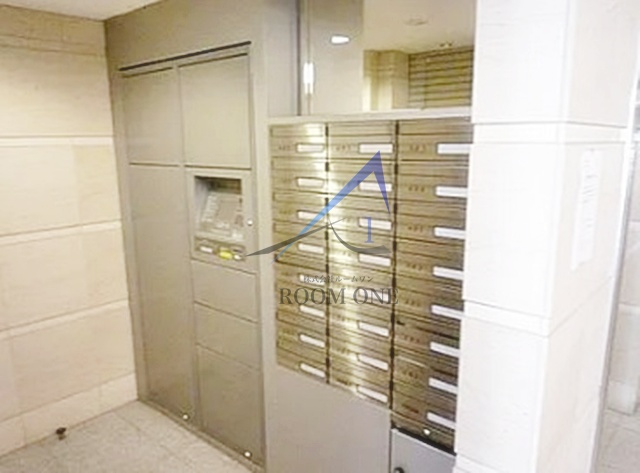 ラ・アトレ中板橋Ⅱのその他共用部分|集合ポスト、宅配ボックスです。