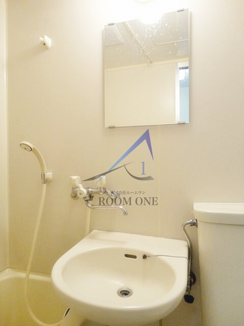 サンハイツの洗面所|洗面台です。