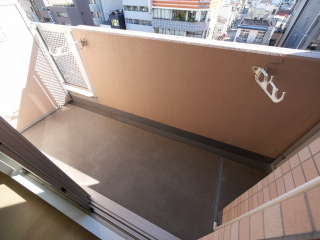 フロンティアタワー九条Ⅱのバルコニー
