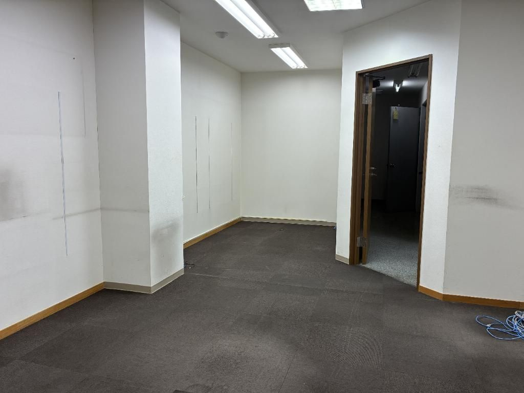 Ｌｏｔ．２３　ＴＥＮＪＩＮＢＡＳＨＩの内装