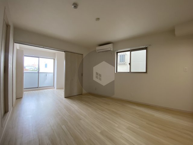 アルカンシェルコート緑橋の居間・リビング