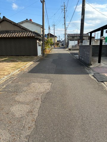助田町売地の外観|南西の道路は約4.5ｍです