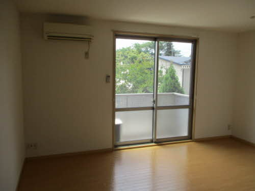 あかしあ壱番館の居間・リビング