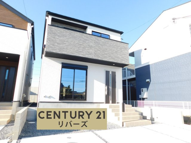 海部郡大治町大字八ツ屋字裏畑の新築一戸建の外観|☆ラスト１棟☆　　新価格！！いつでも見学出来ます♪（お問合せ当日、平日、水曜、夜間でもＯＫ）　駐車４台ＯＫ！　広いＬＤＫ２４．０帖！　ＬＤＫに書斎併設♪　スーパーやコンビニ、薬局など周辺環境充実！