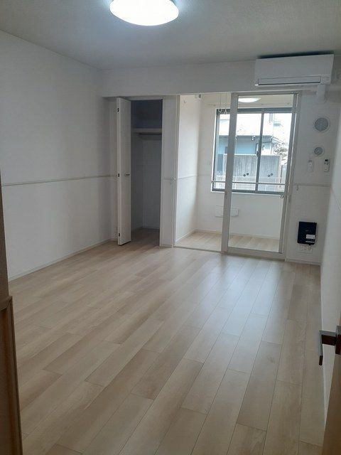 ビバーチェ　Ｋの居間・リビング