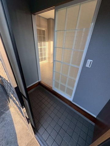 【玄関】