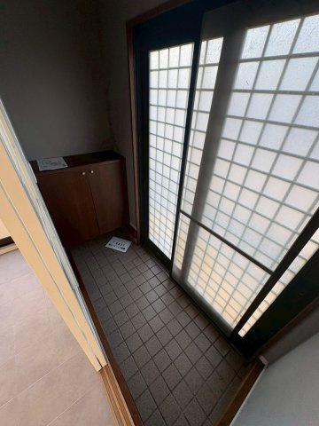 【玄関】