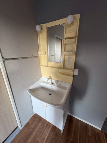 【独立洗面台】