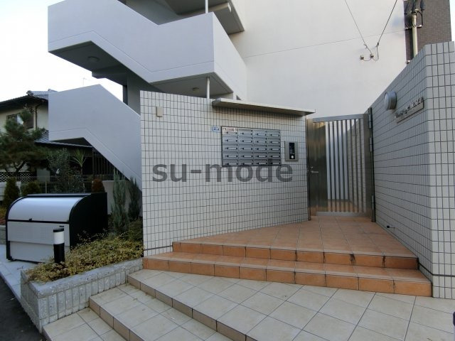 カンパーニュアウローラのエントランス