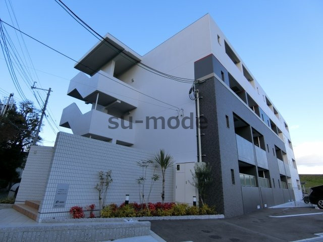 カンパーニュアウローラの外観