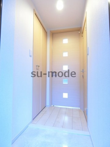 カンパーニュアウローラの玄関