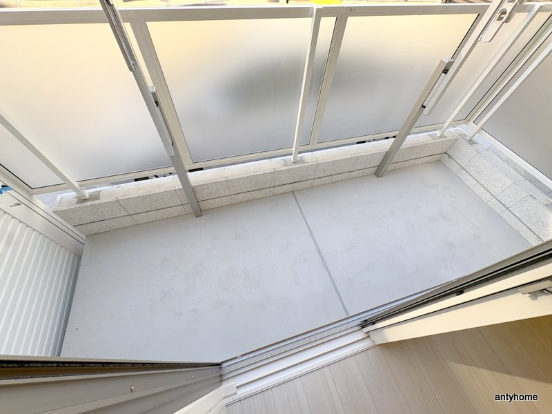 スペチアーレ城北公園のバルコニー