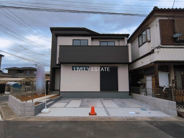 草加市稲荷4丁目 新築分譲住宅 全2棟 2号棟の外観