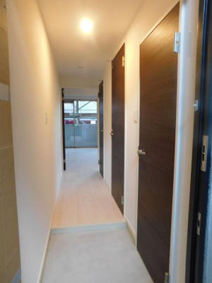 【玄関】 | ベルネージュ塩原(ベルネージュシオバル) | 別号室の写真になります。現況優先。