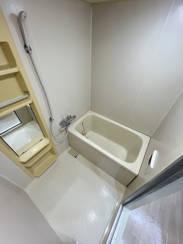 エクセレント米子の浴室