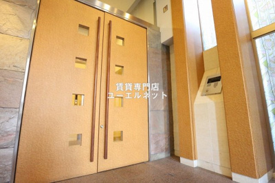 【セキュリティ】 | サンロワール江坂 | 来客時も安心◎オートロック付き