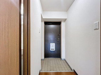 【玄関】 | アヴァンシアK