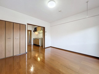 【居間・リビング】 | アヴァンシアK