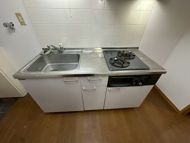 ホワイトウェーブのキッチン