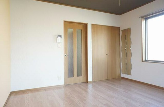 メゾンブランシェの居間・リビング