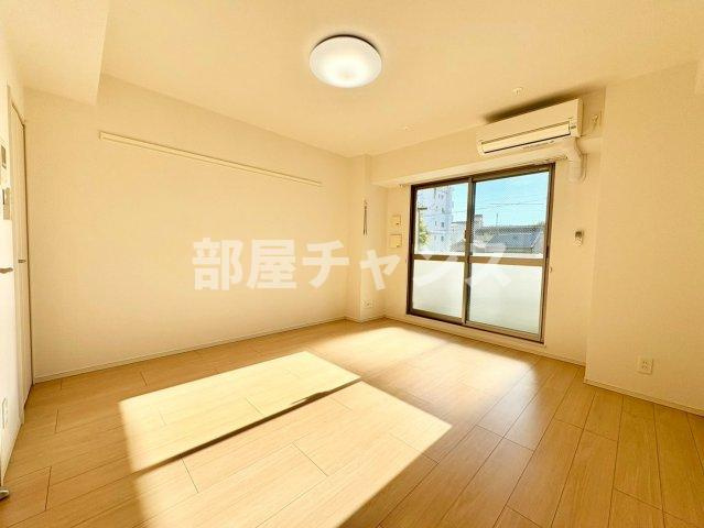 ノイグランツDの居間・リビング