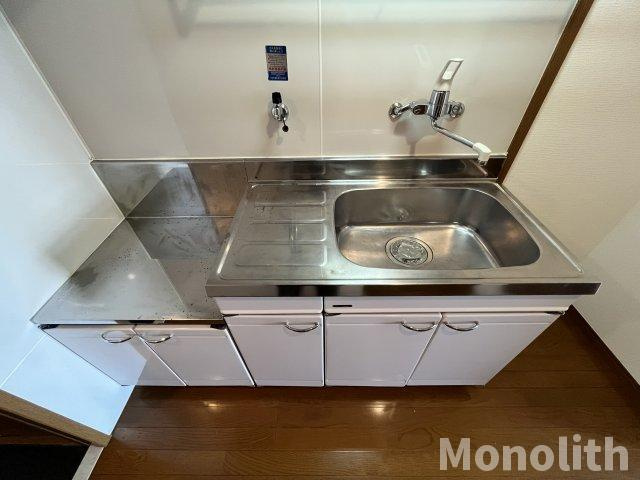 コリーヌ二色のキッチン