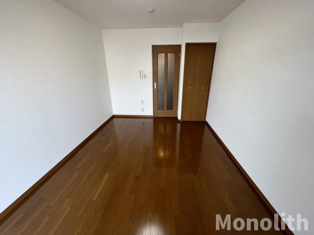 コリーヌ二色の内装