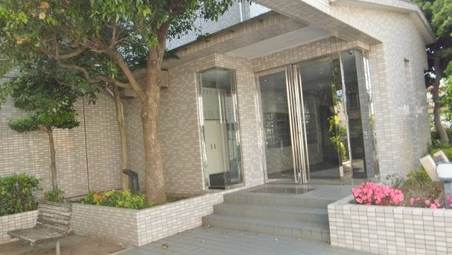 船橋夏見レジデンスのエントランス|綺麗なエントランスです