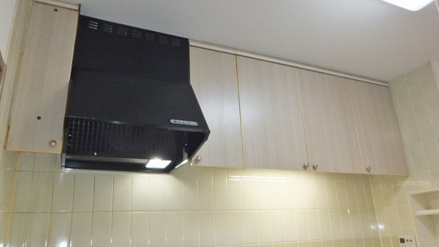 船橋夏見レジデンスのその他|キッチン上部に棚あります
