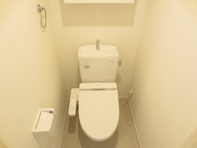 リブリ・ヴァン・リヴェールのトイレ|別号室の参考写真です。