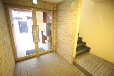 【エントランス】 | ローレルハウス北畠 | エントランス