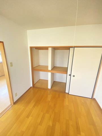 ハイツ恋路の収納