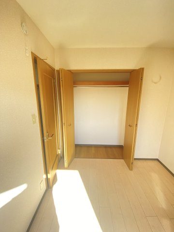 ハイツ恋路の収納