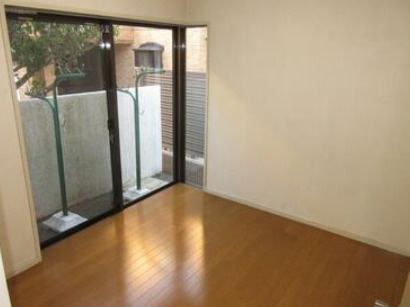 亀谷マンションの内装