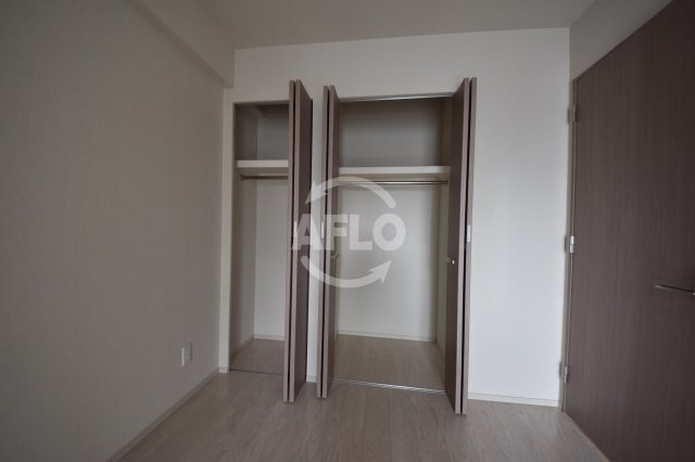 プレミスト靭本町　明治小学校区の収納|プレミスト靭本町　収納