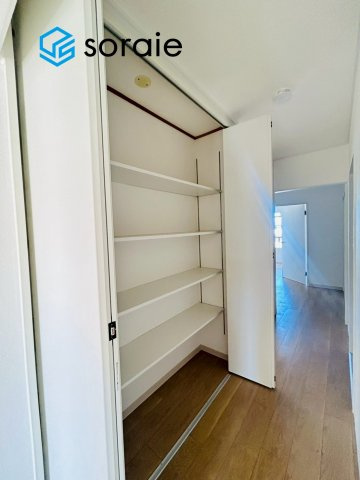 西所沢椿峰ニュータウン３９街区の収納|令和7年12月9日撮影。