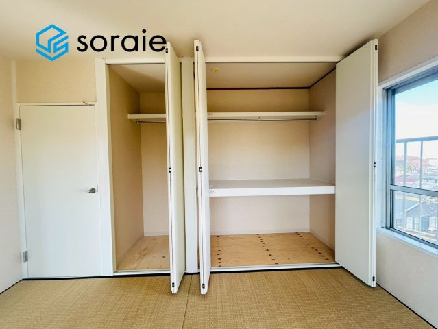 西所沢椿峰ニュータウン３９街区の収納|令和7年12月9日撮影。