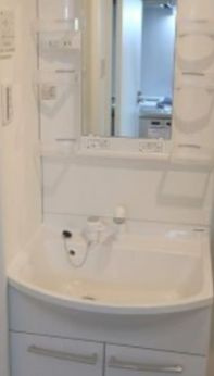 【洗面所】 | ＬｉｖｅＦｌａｔ中野鷺宮 | 独立洗面台☆(同一仕様写真)