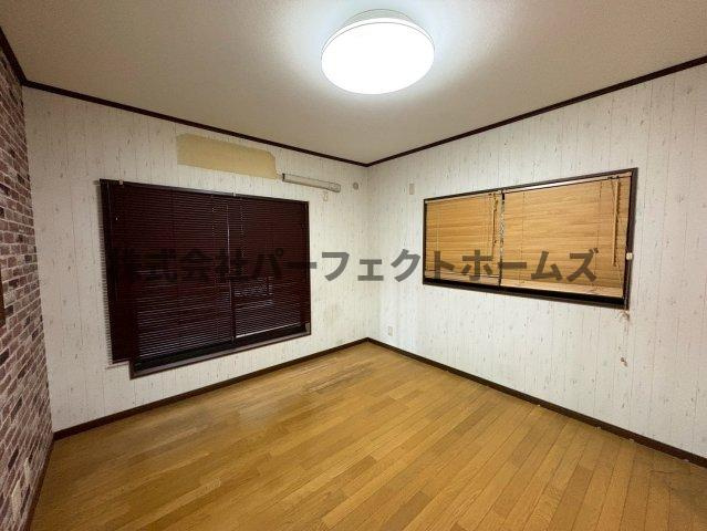 【居間・リビング】の画像